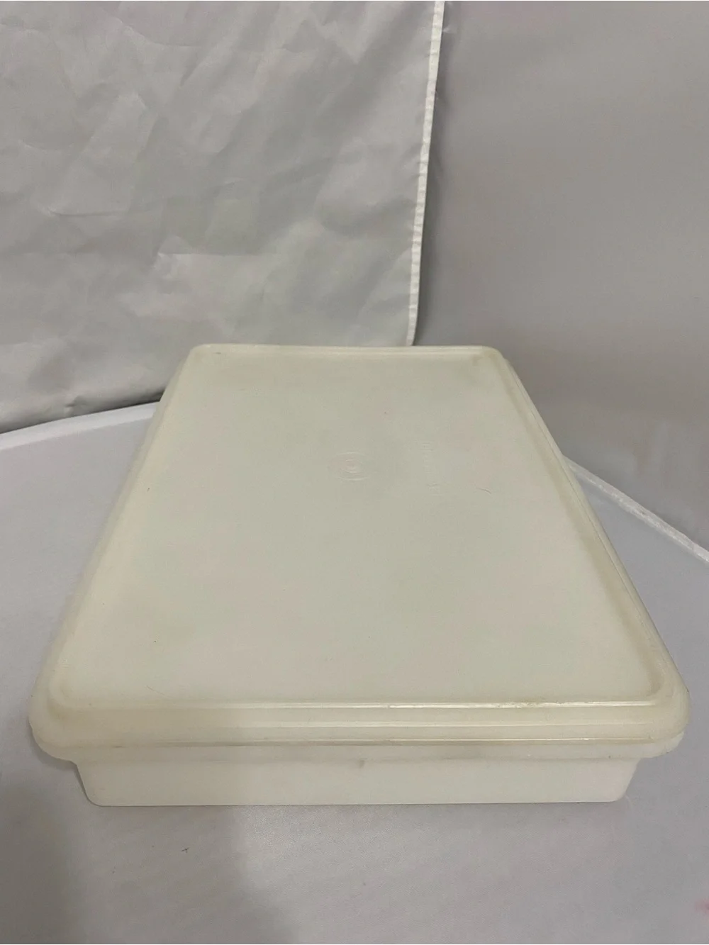Tupperware White Rectangular Food Storage Container with Lid